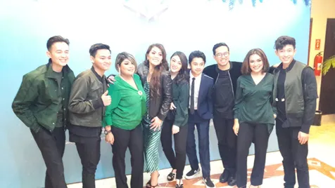 Menangis saat Konser