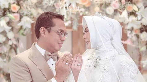 Ferry Setiawan dan Eddies Adelia
