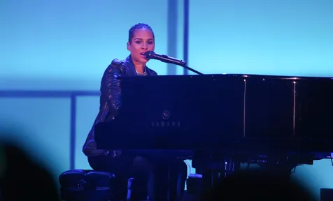 Alicia Keys dan Jack White - Another Way to Die