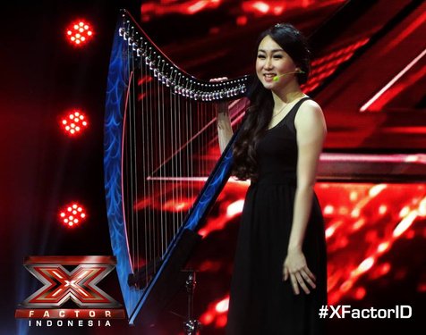 Angela July © X Factor Indonesia Official Facebook