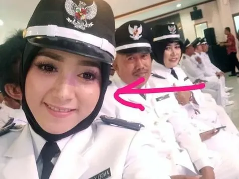 Jadi Kades Karena Dorongan Dari Warga Desa