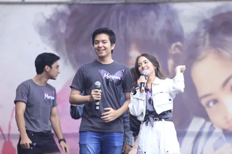 Lagu Galau Untuk Orang yang Kesepian
