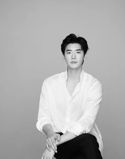 Lee Jong Suk