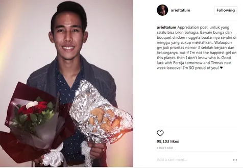 Tulisan Ariel ini bikin meleleh Šinstagram/arieltatum