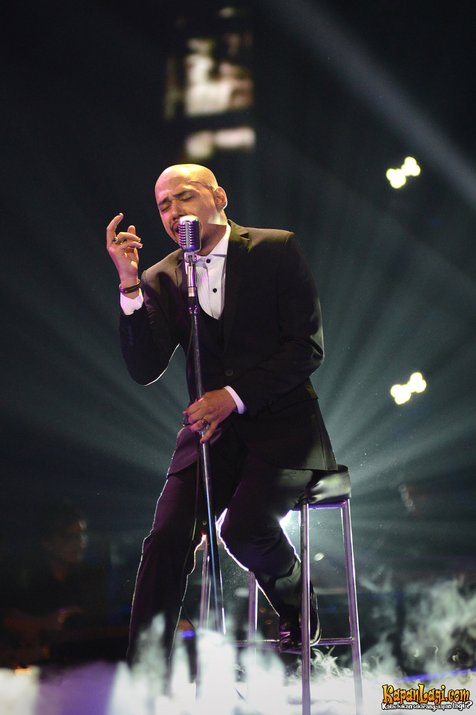 Husein membawa metal ke final Indonesian Idol. ©KapanLagi.com