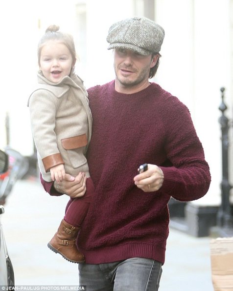 David Beckham Bersama Harper