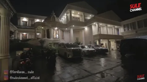 Rumah Ashanty dan Anang
