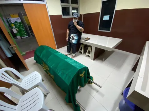 Cinta Mendiang Papah