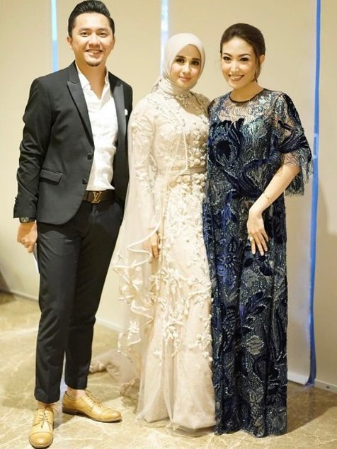 Omesh & Ayu Dewi © Instagram Ayu Dewi