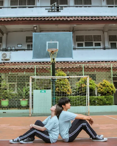 Pertama Bermain Bersama di Dua Garis Biru