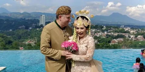 Baby Margaretha dan Suami