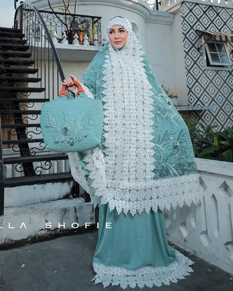 Bella Shofie Brand