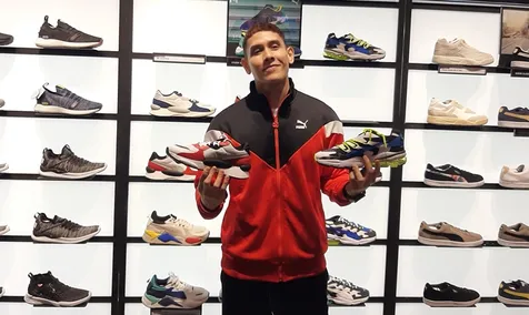 Sangat Nyaman Gunakan Sepatu Sport