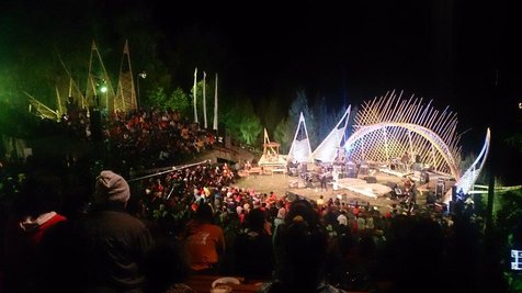 Venue megah Jazz Gunung dimeriahakan ESQI:EF @twitter