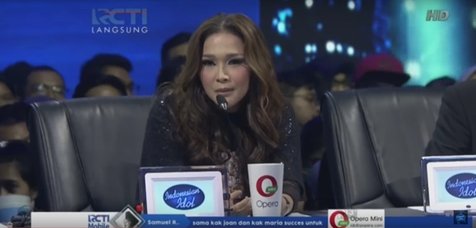 Menurut Maia, Joan tak pernah stabil selama Indonesian Idol. © youtube.com/indonesianidol