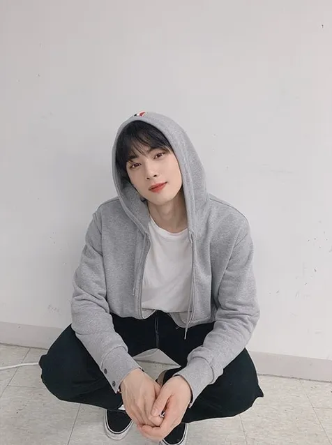 Postingan Cha Eun Woo