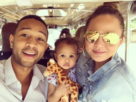 Kapankah Chrissy dan John menambah anggota baru dalam keluarga mereka? © instagram.com/johnlegend