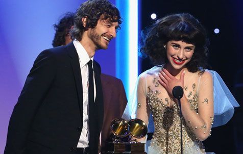 Gotye dan Kimbra raih Piala Grammy @foto: launch.yahoo.com