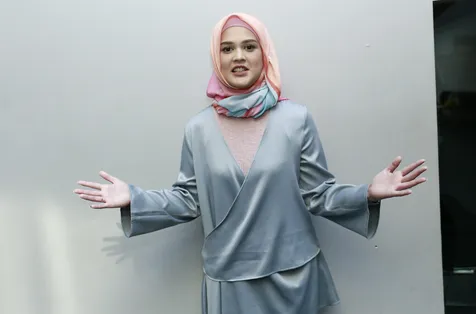 Dari Dulu Irit Bicara