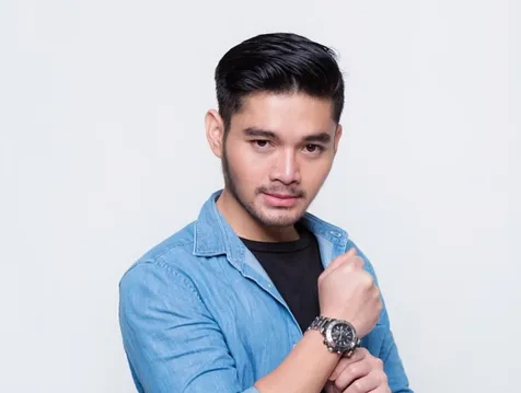Jadi Soloist