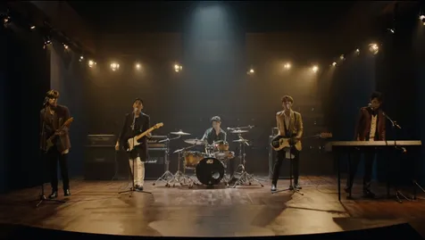 Lagu 'Sweet Chaos'
