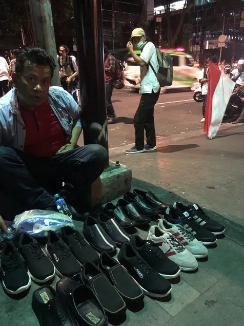 Jualan Sepatu