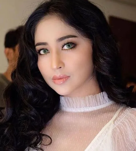 Dewi Persik - 'Hikayat Cinta'