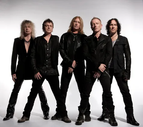 Def Leppard. ©defleppard.com