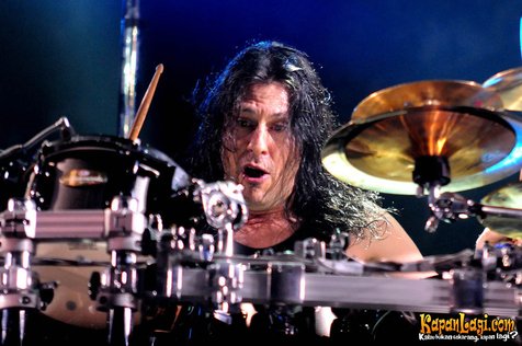 Mike Mangini @KapanLagi.com