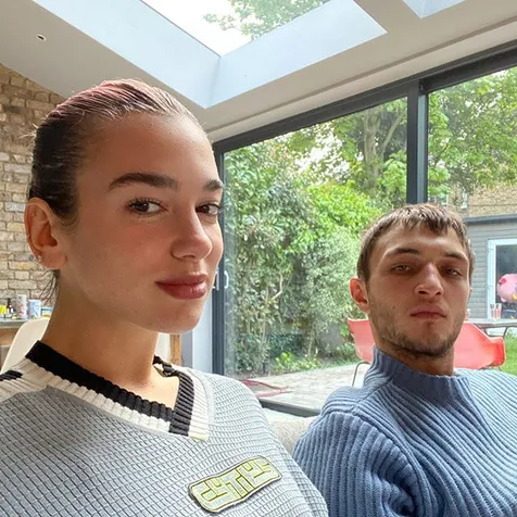 Reaksi Dua Lipa