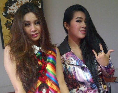 Erika dan Nurul siap ramaikan industri musik tanah air © KapanLagi.com®/Hendra Gunawan