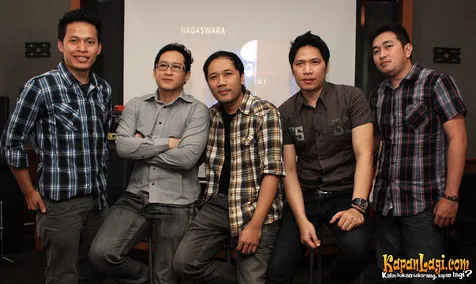 Ari Lasso  7 Lagu Menyayat Hati Tentang Cinta Beda Agama 