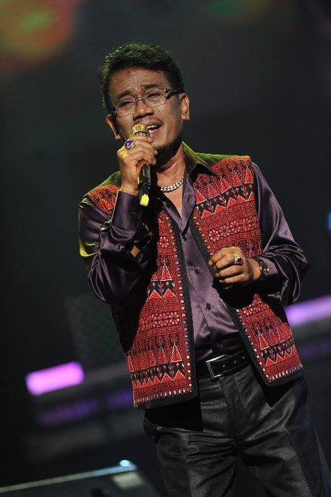 Eddy tengah sakit dan dirawat di RS © Facebook/Eddy Silitonga