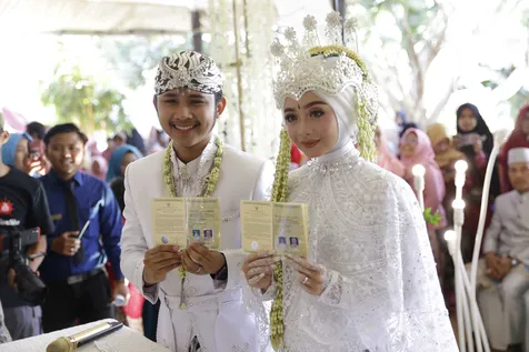 Ibunda Belum Bertemu Ega