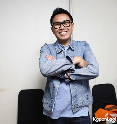 Tips Jadi Komedian Handal