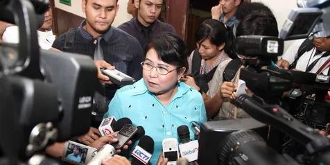 Marah Kepada Hotman Paris