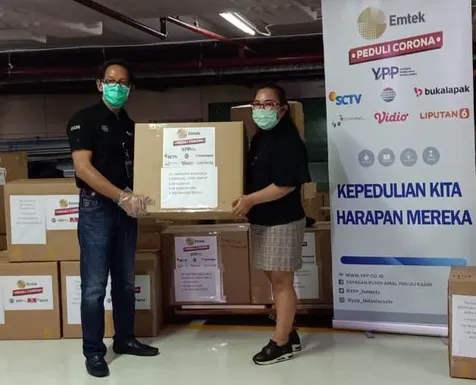 Penyaluran 10.000 Paket Sembako