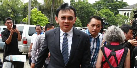 Berbakat Jadi Populer