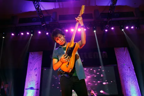 Jangankan Gitar, Kamu Juga Diperhatikan Detail Sama Mereka
