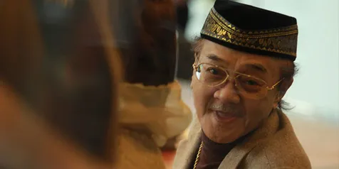 Eyang Subur, Capres Supranatural