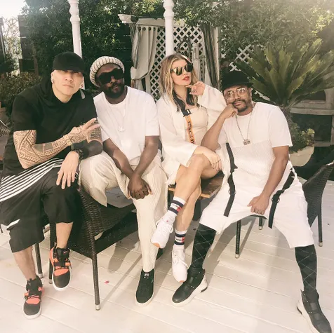 Gambar dari Fergie Kembali Bergabung Dengan Teman-Temannya Di Black Eyed Peas » fergie black eyed peas instagram com fergie fergie black eyed peas instagram com fergie » Fergie Kembali Bergabung Dengan Teman-Temannya Di Black Eyed Peas
