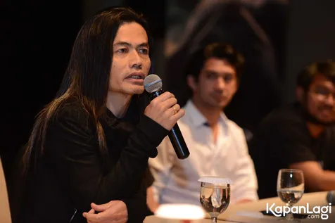 Reza memaksa Jay untuk ikut serta © KapanLagi.com®/Bayu Herdianto