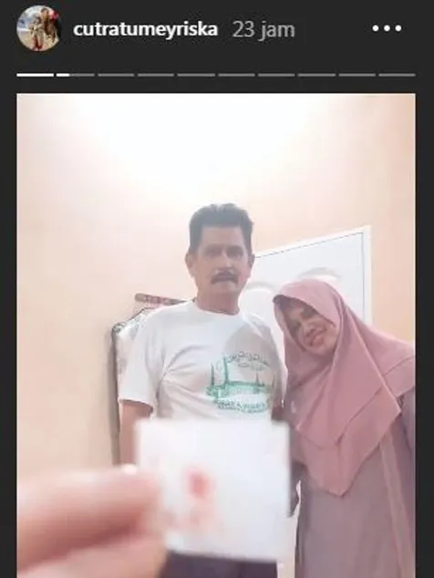 Cut Meyriska Dikasih Koyo