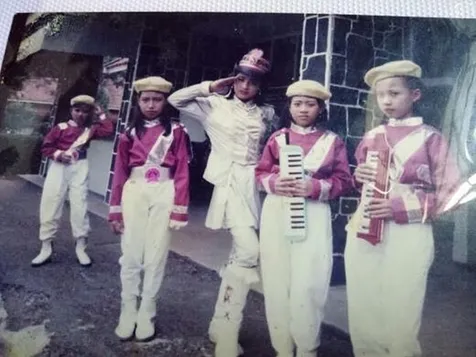 Dewi Perssik Ingat Jaman SD