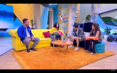 Dewi Perssik Masih Usia Belia