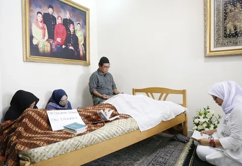 Donny Alamsyah Berat Meninggalkan Orang Tua