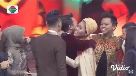 Evi Nggak Hadir