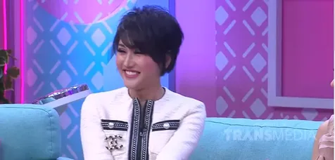 Lucinta Luna Bintitan