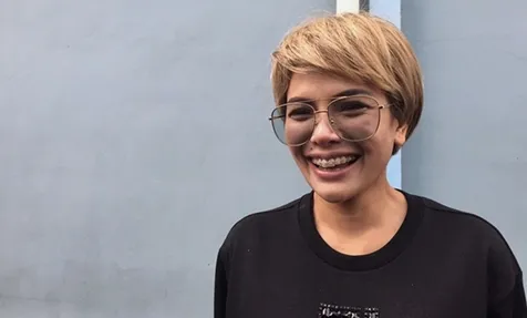Nikita dan Kekasih Kerap Video Call