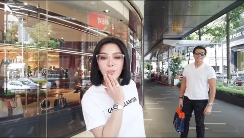 Syahrini Jalan-Jalan Berdua